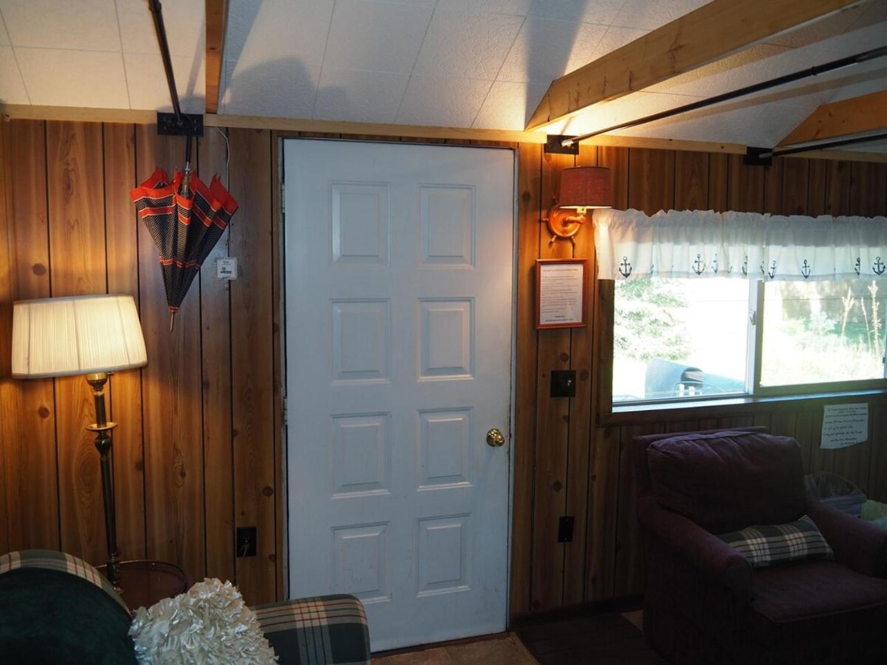 Sleeping Bear Riverside Cabins - Cabin #1 Honor Esterno foto